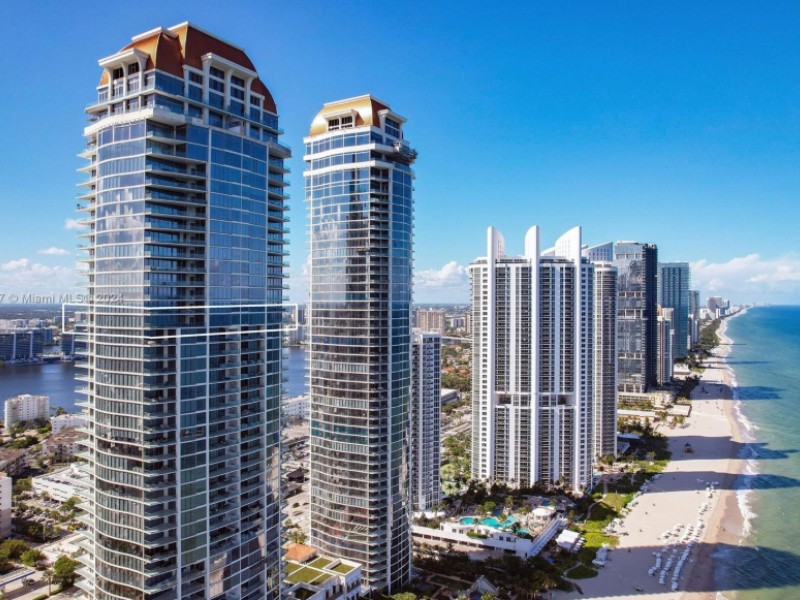 17895 Collins Ave - Florida - Sunny Isles Beach - 33160